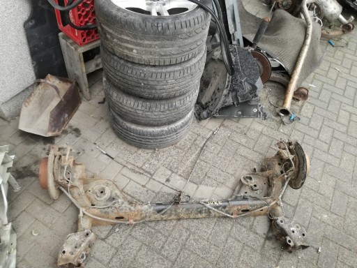 Nissan juke f15 балка задньої підвіски задній міст