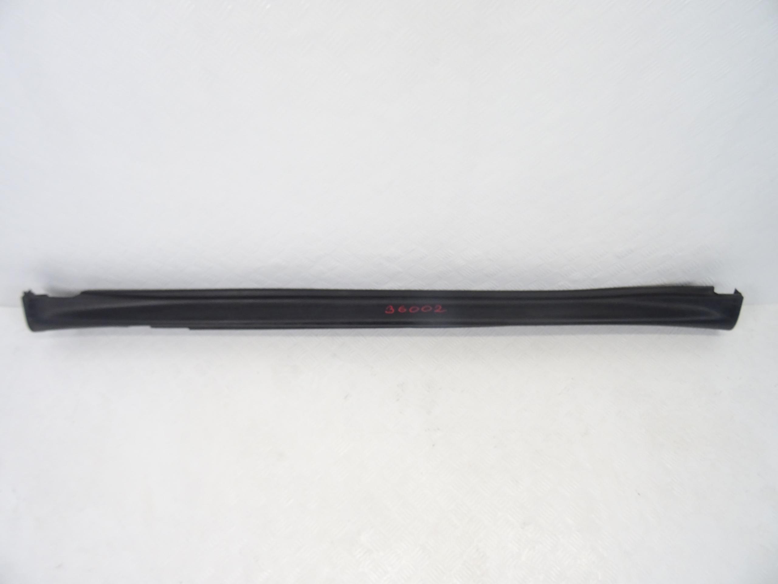 76851-1KA6A - NISSAN JUKE F15 педаль порога ліва