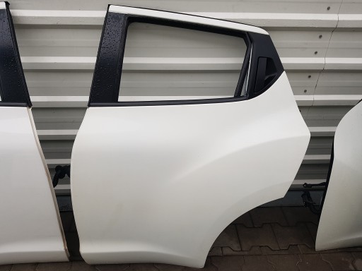 Nissan juke та f15 10-19r двері лівий задній 326f