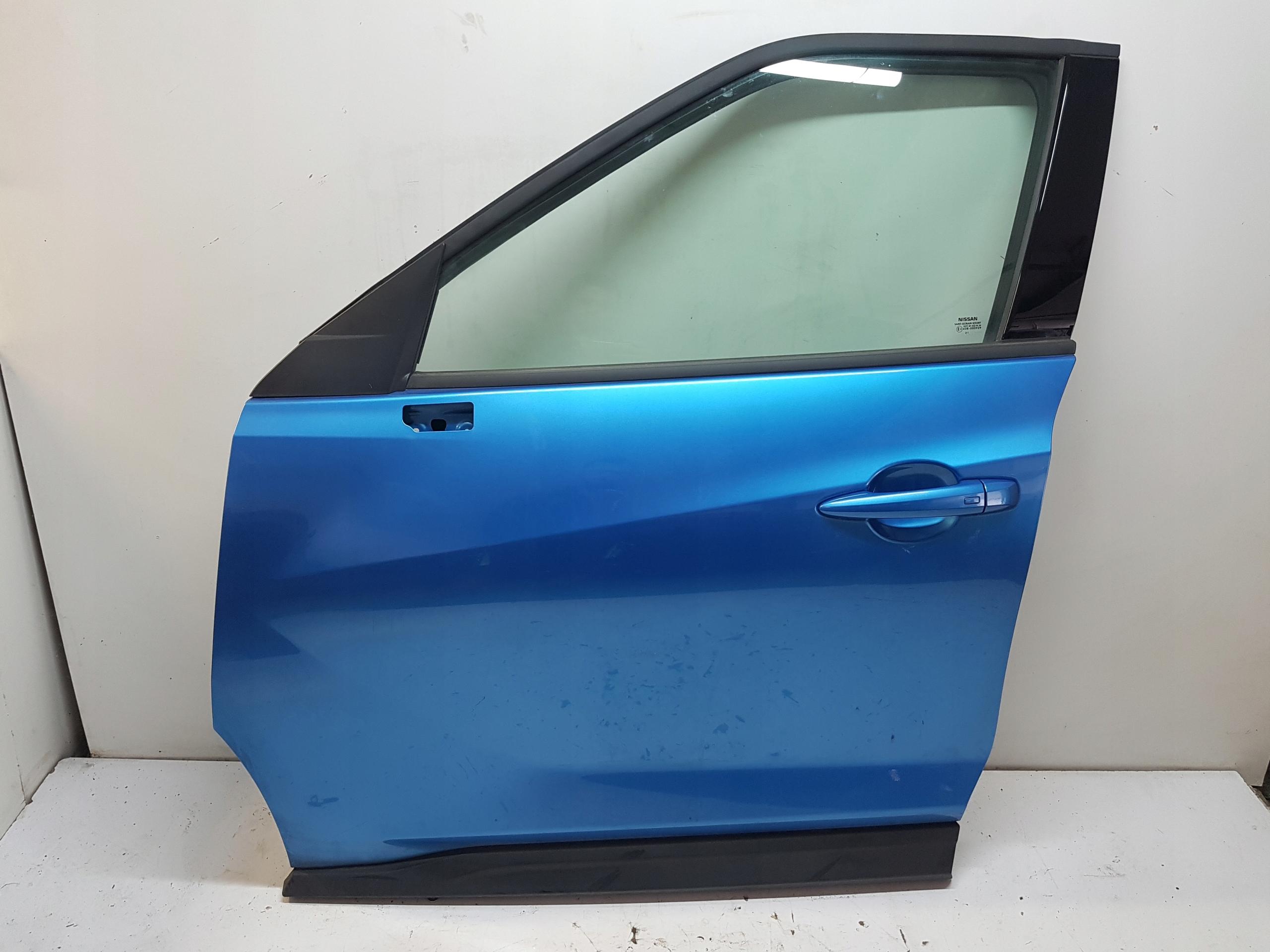 NISSAN Juke II 2 F16 ліва передня двері передня RCA