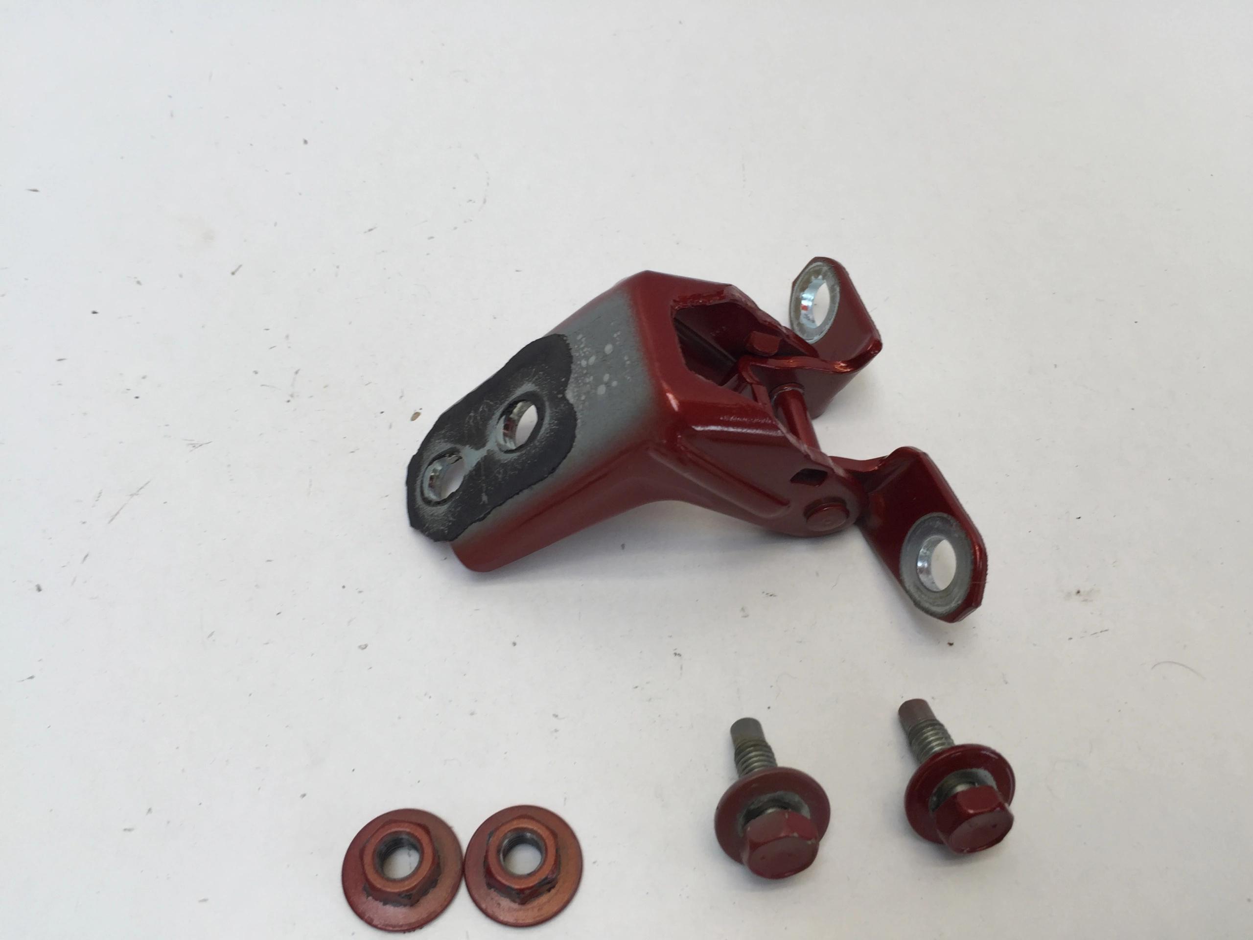 NISSAN Juke II F16 петля двері задня права D NBVG