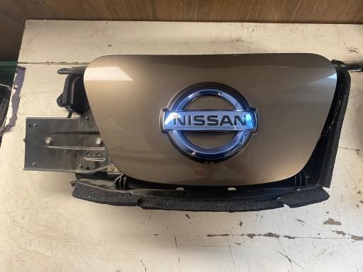 NISSAN LEAF ТА КАМЕРА КРИШКИ ГНІЗДУ ЗАРЯДКИ