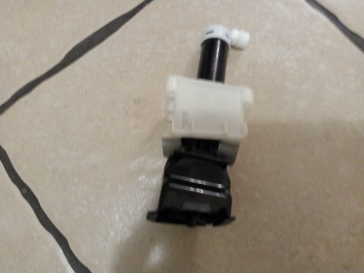 NISSAN LEAF MOD 11-17 ОМЫВАТЕЛЬ ЛАМПЫ ЛЕВЫЙ