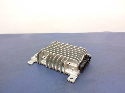 Аудиоусилитель NISSAN MAXIMA A34 BOSE 280607Y300