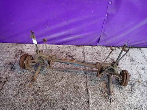 01 - Nissan micra k11 92-97 задняя балка задние барабаны без абс