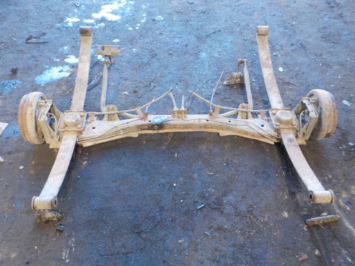 Nissan nv200 1.5dci 2013 балка задньої підвіски