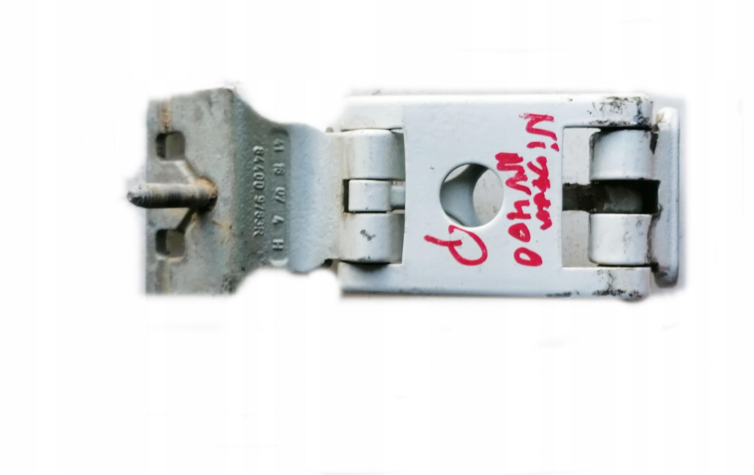 NISSAN NV400 ДВЕРНА ПЕТЛЯ ПРАВА ЗАДНЯ 844009783R