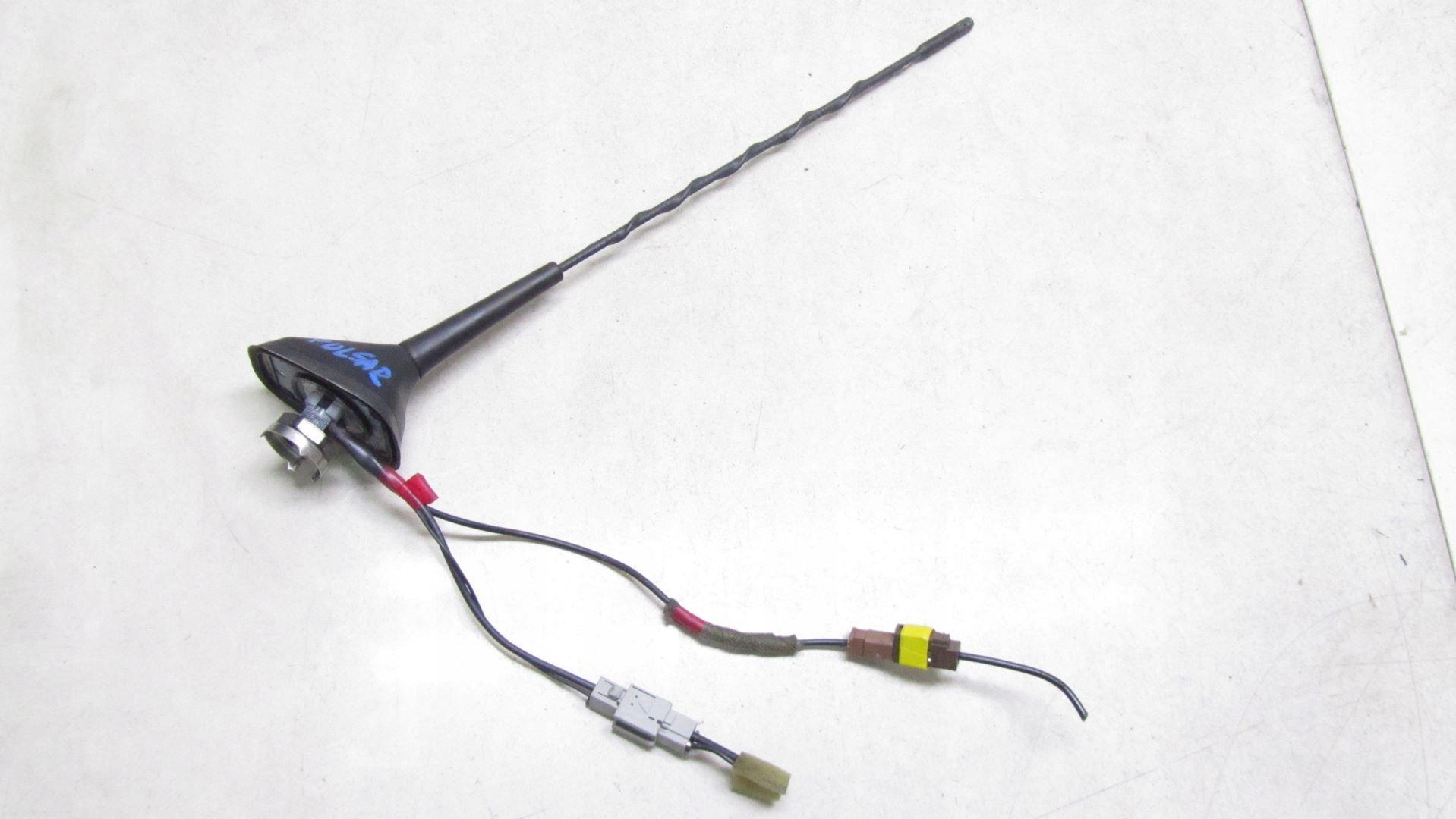 NISSAN PULSAR АНТЕНА НА ДАХ 13-18 53