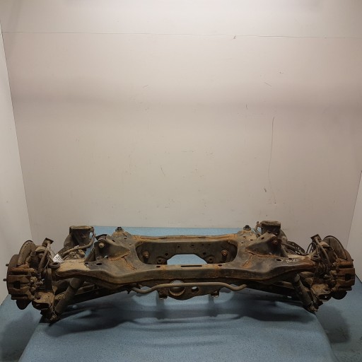 01 - Nissan qashqai i lift 2.0b задняя балка подвески
