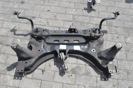 385817 - Nissan qashqai ii j11 1,5 dci sled surpensien