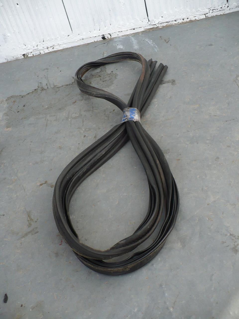 NISSAN QASHQAI II J11 прокладка багажника