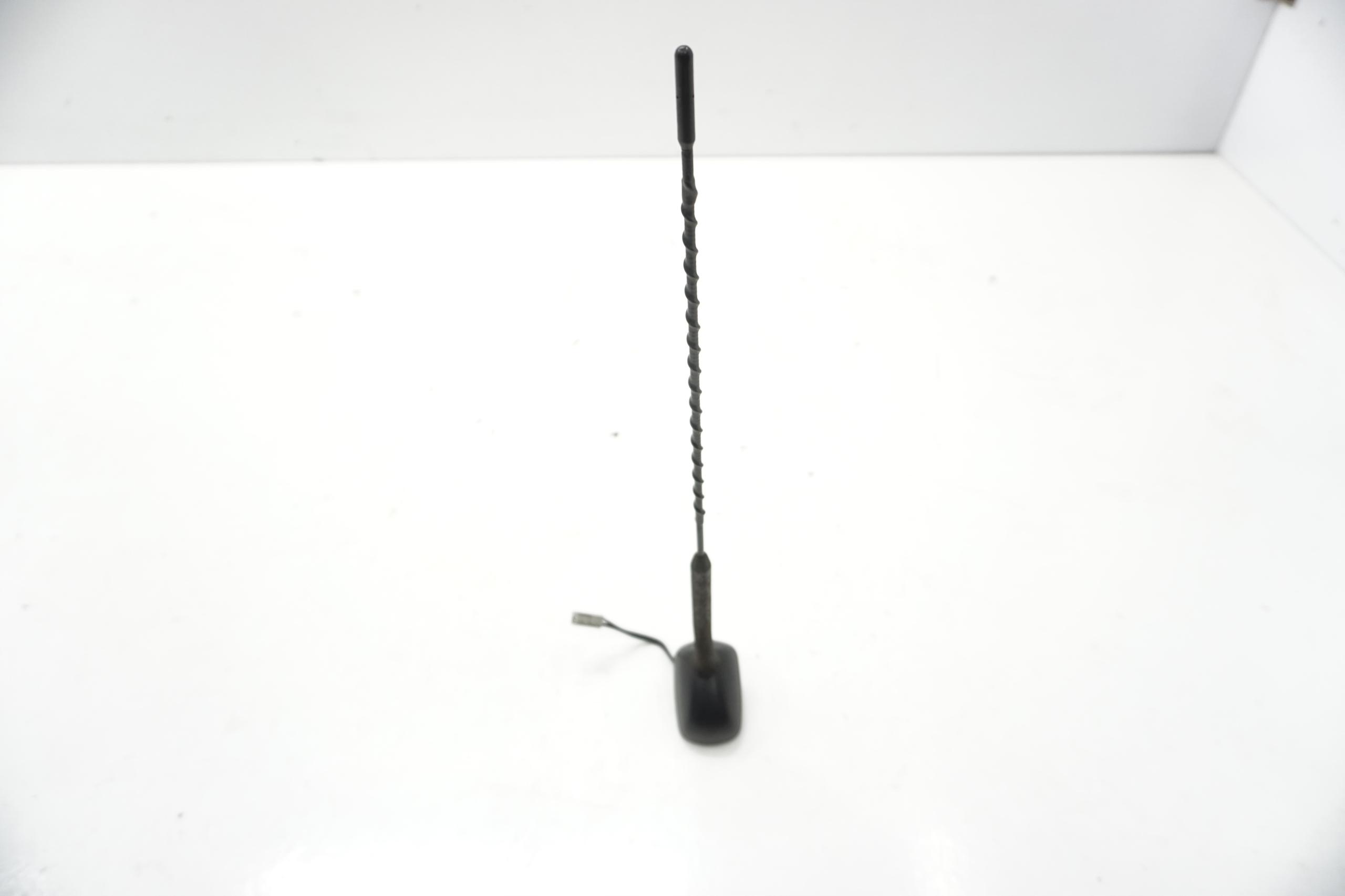 NISSAN QASHQAI J10 антена на дах радіо