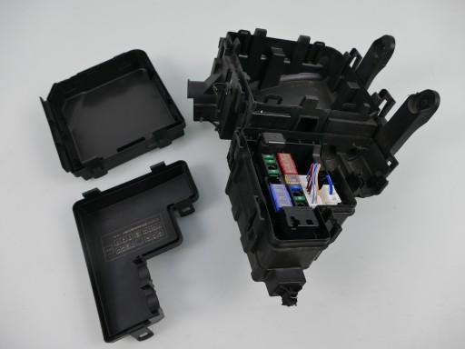 243817990A - Nissan qashqai j11 1.3t блок предохранителей 21