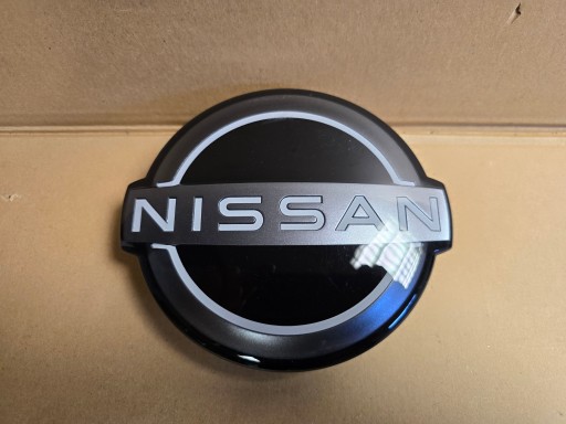 NISSAN QASHQAI J12 БЕЙДЖ 628906US0A XTRAIL