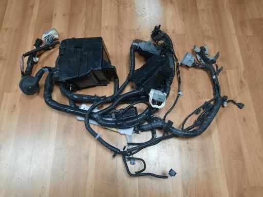 243823000A 24382-3000A - NISSAN TITAN XD 16- 5.0 V8 ЖГУТ ПРОВОДОВ В ОТДЕЛЕНИИ УСТАНОВКА БЛОК ПРЕДОХРАНИТЕЛЕЙ