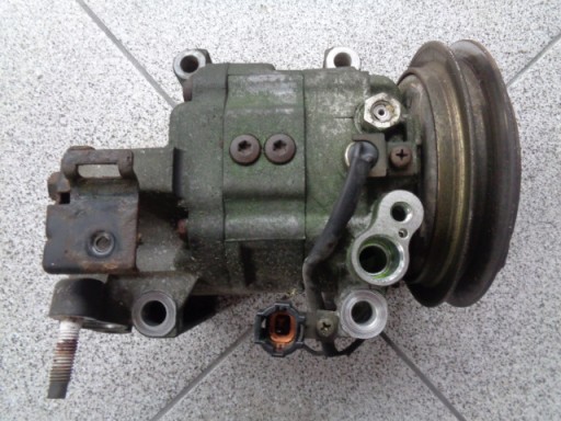 92600ES60A - NISSAN X-TRAIL T30 компрессор кондиционера