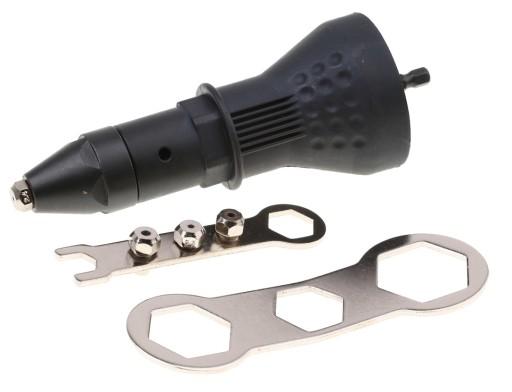 МАШИНА ДЛЯ УСТАНОВКИ ЗАКЛЕПОК ДЛЯ АДАПТЕРА СВЕРЛА АДАПТЕРА