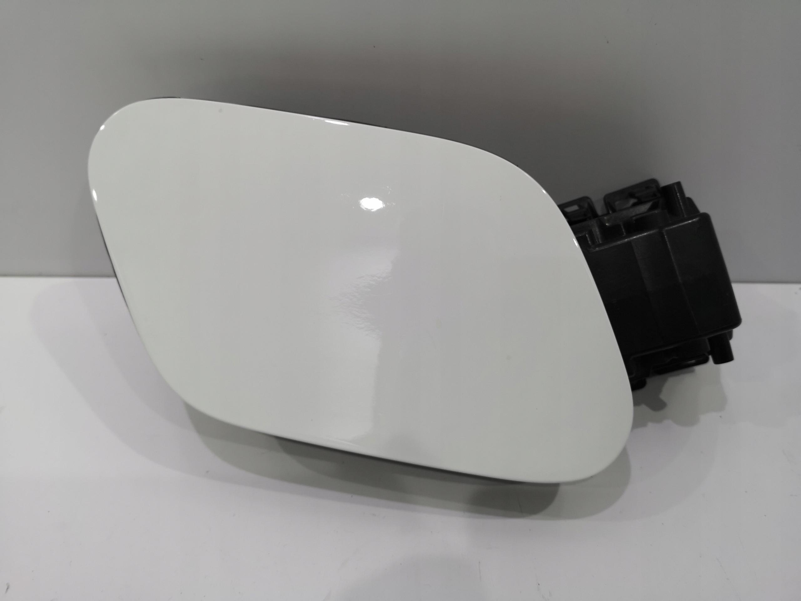 781202372R - НОВЫЙ RENAULT SCENIC IV FUEL FILLER FLAP 4