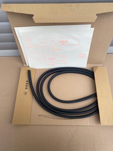 51727490025 - Новый ORG уплотнитель двери передний левый BMW G11 G12