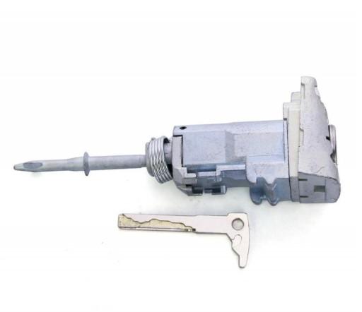 Au28 - Новая вставка левой двери MERCEDES W210 E Class