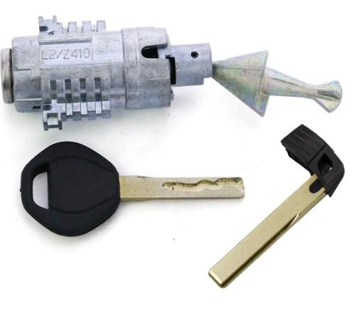 Нова вставка замок лівий BMW 5 E60 E61 E62