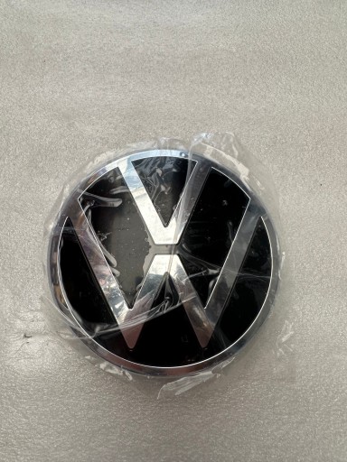 5H0853601D 5H0 - НОВАЯ ЭМБЛЕМА ОРГАНИЗАЦИИ VW GOLF VIII 5H0853601D....