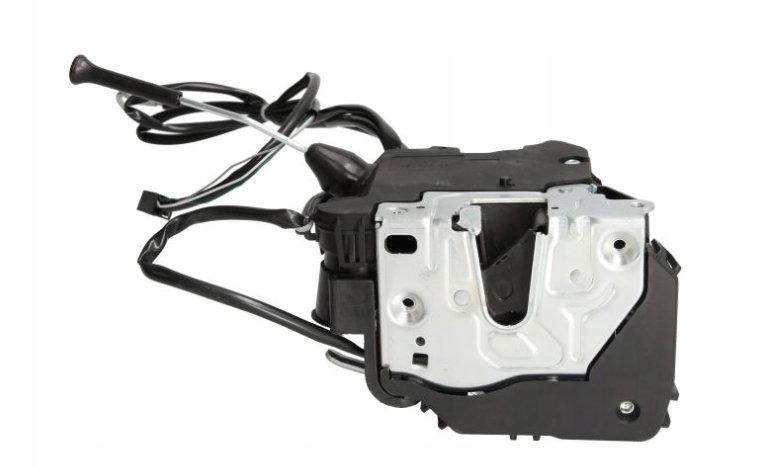 5016ZC-1 - Новий міжкімнатний дверний замок MERCEDES W203 W211