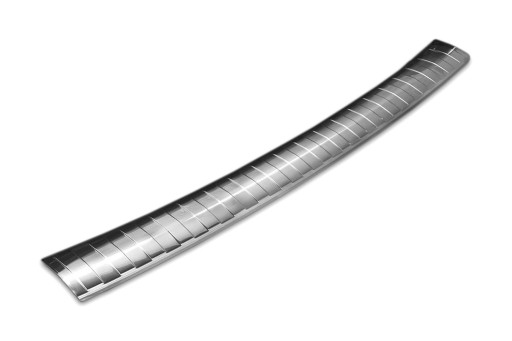 Накладна захисна планка на бампер для MITSUBISHI OUTLANDER III 2015-2022