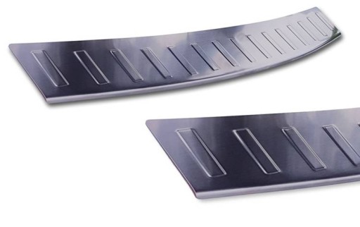 Накладка на задний бампер Mercedes W245 B класс (черный)