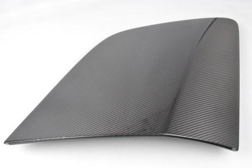 Накладка правого заднього крила Audi R8 4s8853338h