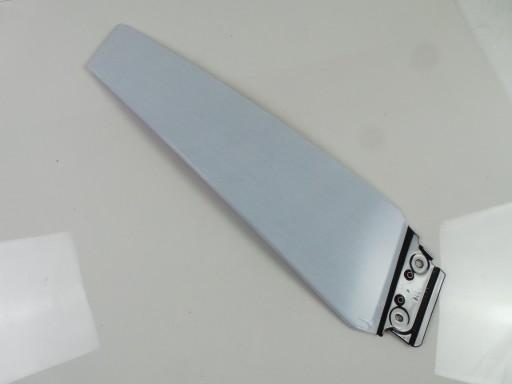 Крышка стойки B Maserati Levante 670061899