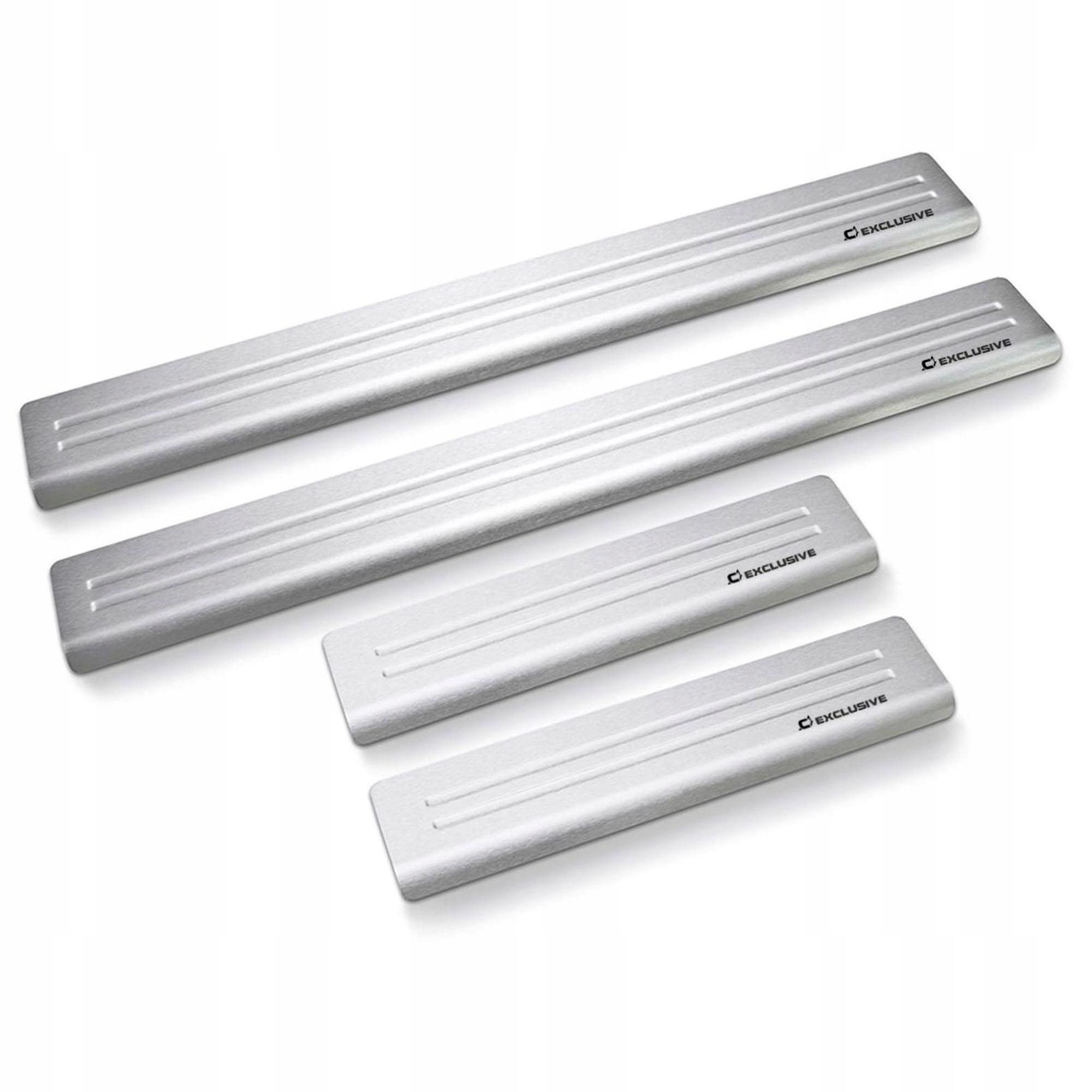 Накладки на пороги для Hyundai ix20 и 2010-2014 4 sz