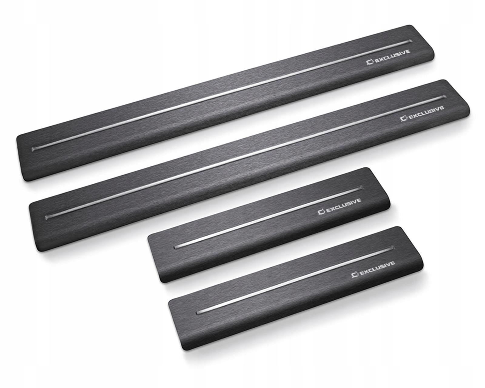 Накладки на пороги для Kia Stonic