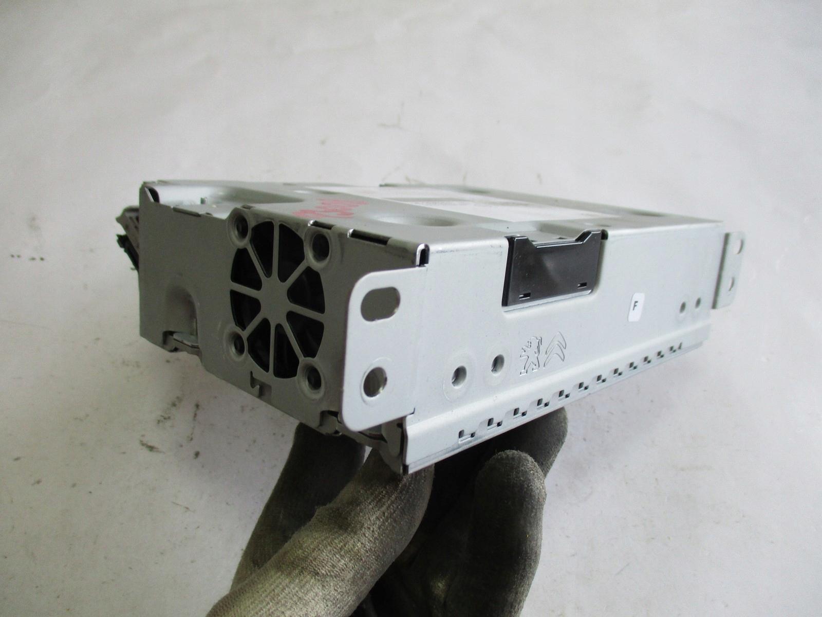 Навігація радіо Citroen Peugeot P3008 9839633180