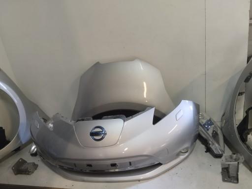 Передняя часть Nissan Leaf в сборе