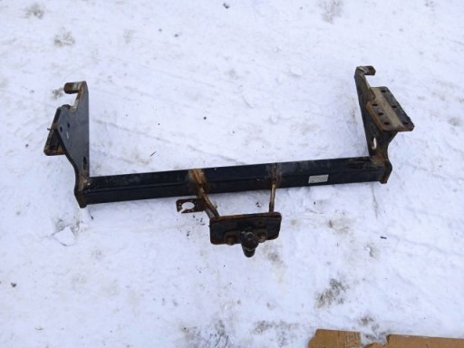 Nissan NP300 NAVARA D23 БУКСИРУВАЛЬНИЙ ГАК ОРИГ