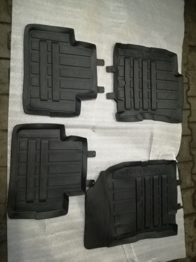 Коврики резиновые Nissan Qashqai KE748 4E289