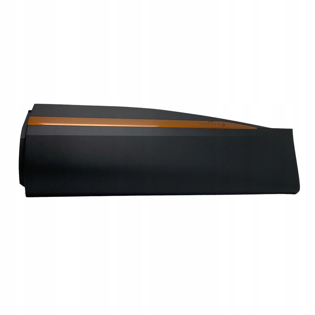 828779913 - Новая накладка на заднюю левую дверь Renault Captur II