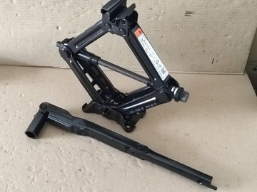 Новий домкрат FORD FOCUS MK4 IV 18R