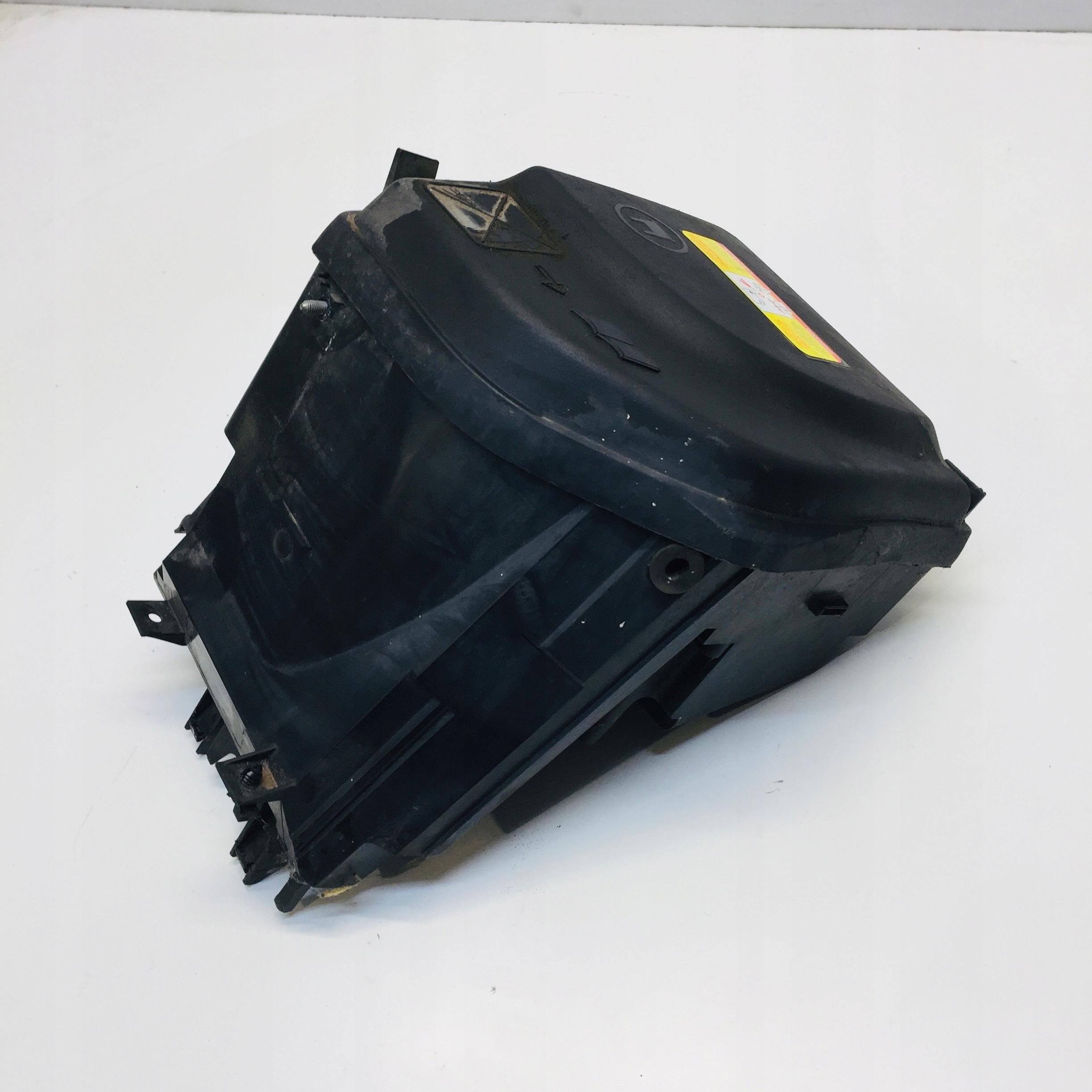 КОРПУС ЗАПОБІЖНИКА PARTNER BERLINGO III