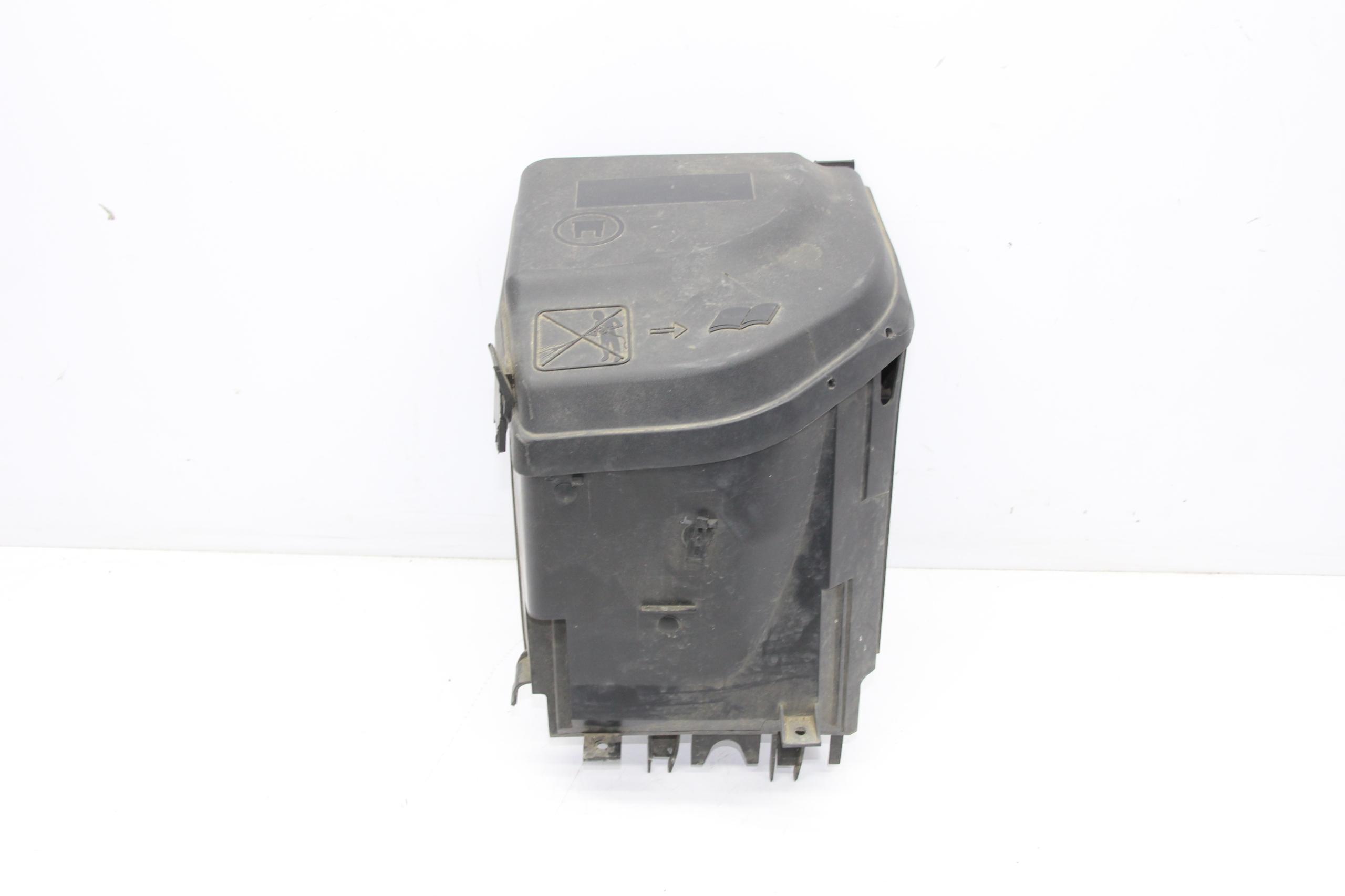 КОРПУС ЗАПОБІЖНИКА PEUGEOT RCZ 307 308 3008