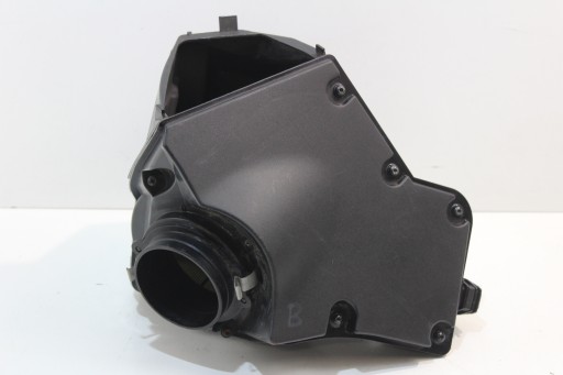 Корпус воздушный фильтр AUDI A4 B8 A5 3.0 TFSI 2,0 TDI весь BDB 8K0133835BF