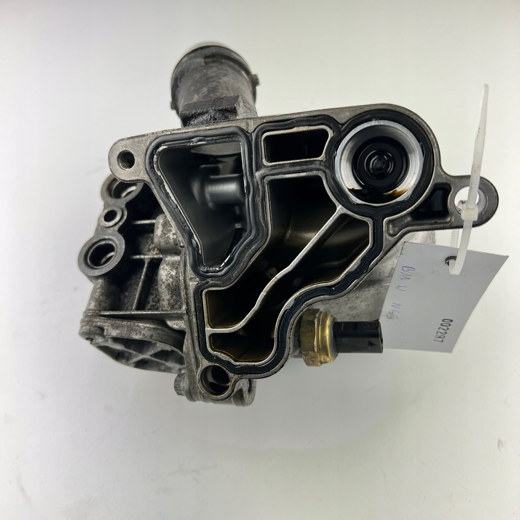 8683206 ,8642289 - Корпус фильтра BMW N55 F10 F12 F13 X4 X5 X6 M1 M2