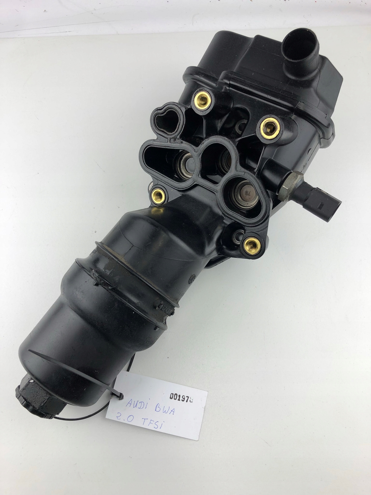 06F115397H ,06F115397J - Корпус фільтра SEAT VW AUDI A3 S3 A4 A6 2.0 TFSI