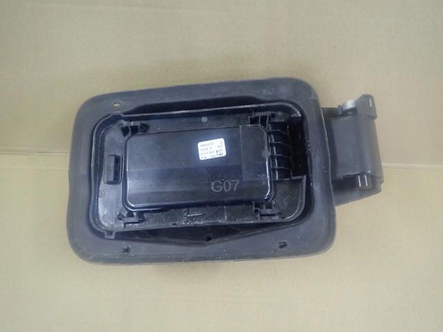 Корпус крышка топливного бака BMW X7 G07