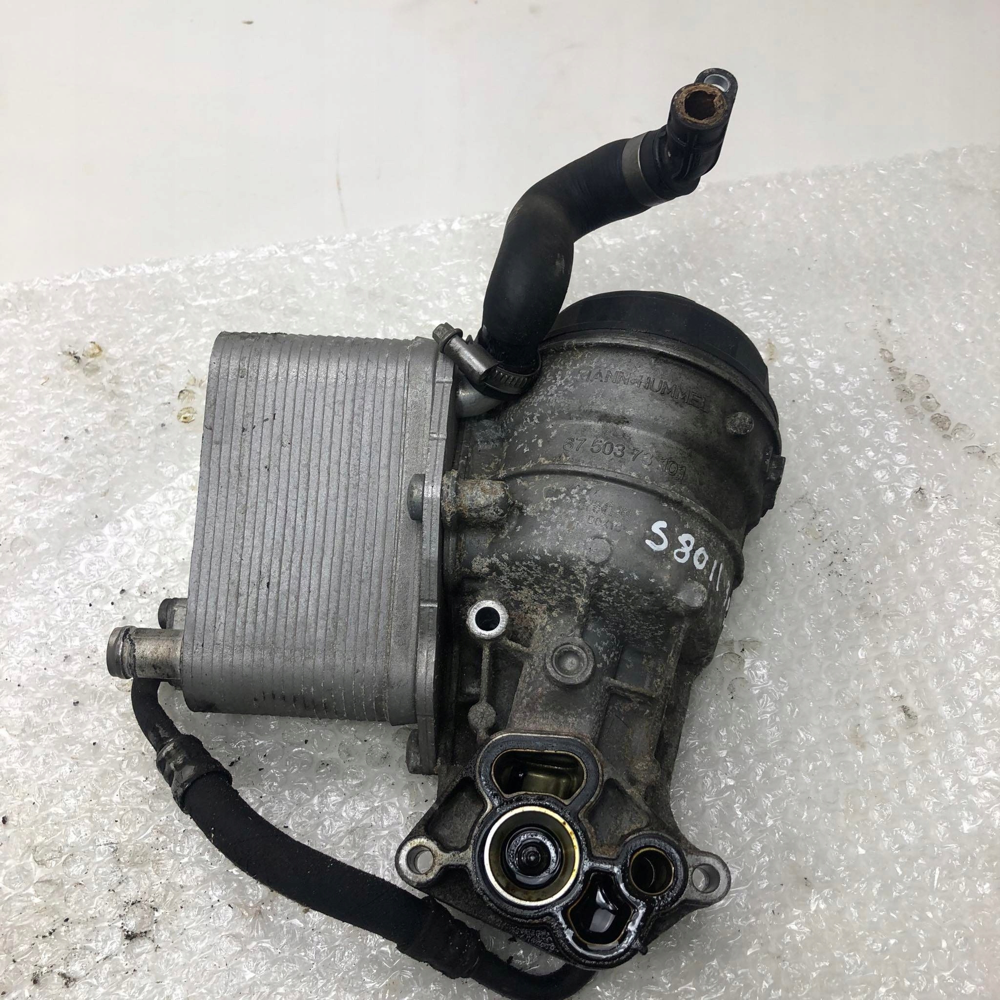 6G9N6L600AB - Корпус масляный фильтр база охладитель V70 III