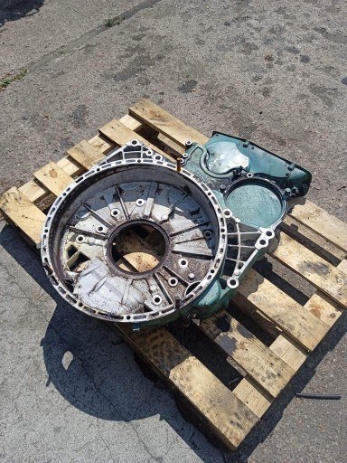 20524752 - КОРПУС РОЗПОДІЛЬНОГО ВАЛУ ЗЧЕПЛЕННЯ VOLVO FH16