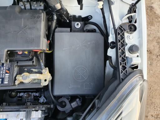 КОРПУС БЛОКУ ЗАПОБІЖНИКІВ OPEL ADAM 1.2 1.4