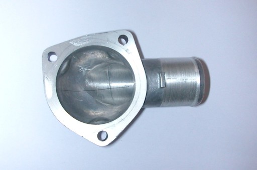 13049-F4001 - Корпус термостата NISSAN Terrano II 2 R20 2.4 2,4