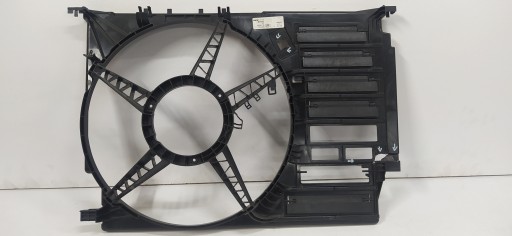 8645859 - Корпус вентилятора BMW X1 F48 X2 F39 F45 MINI F55
